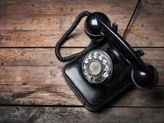 Retro style dial phone